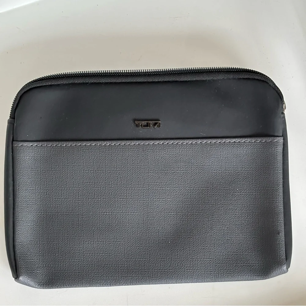 TUMI for Delta Travel Bag